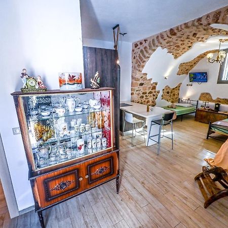 Καμάρα Χωριό Φοινίκι , Kamara Finiki Village Molaoi Luaran gambar